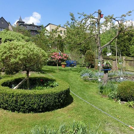 Apartment In Thuringian Forest With Garden Oberweißbach Eksteriør billede
